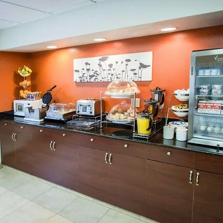 Sleep Inn & Suites Riverfront